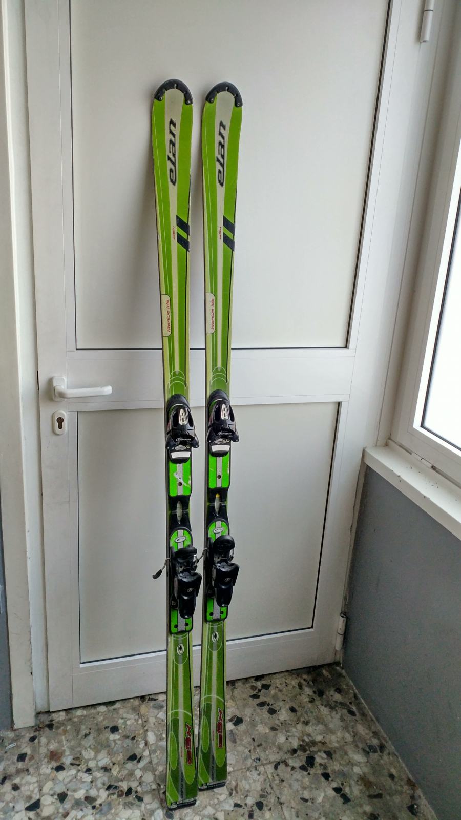 Smuči elan 180 cm