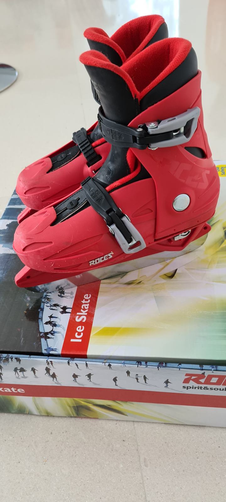 Vind verstelbare schaatsen 36 40 in Schaatsen op