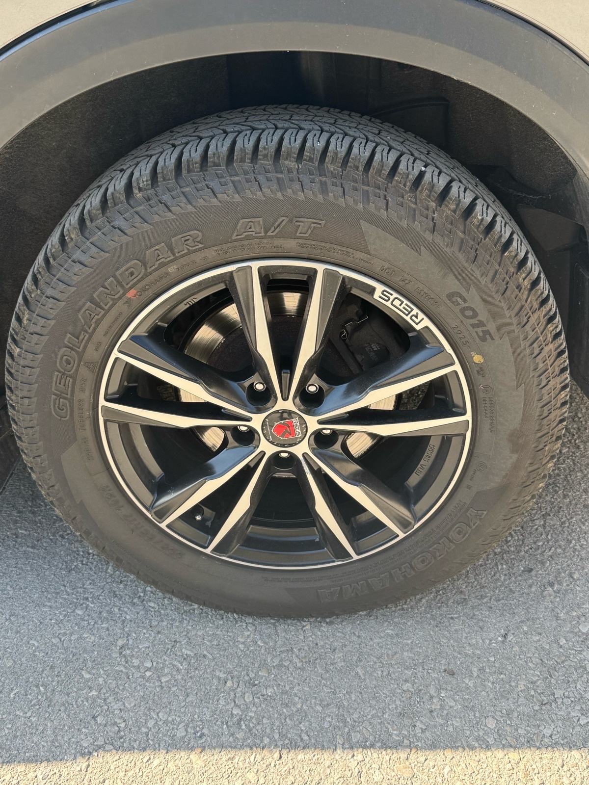 mazdacx-5-platisca-pnevmatike-tepihi-nos