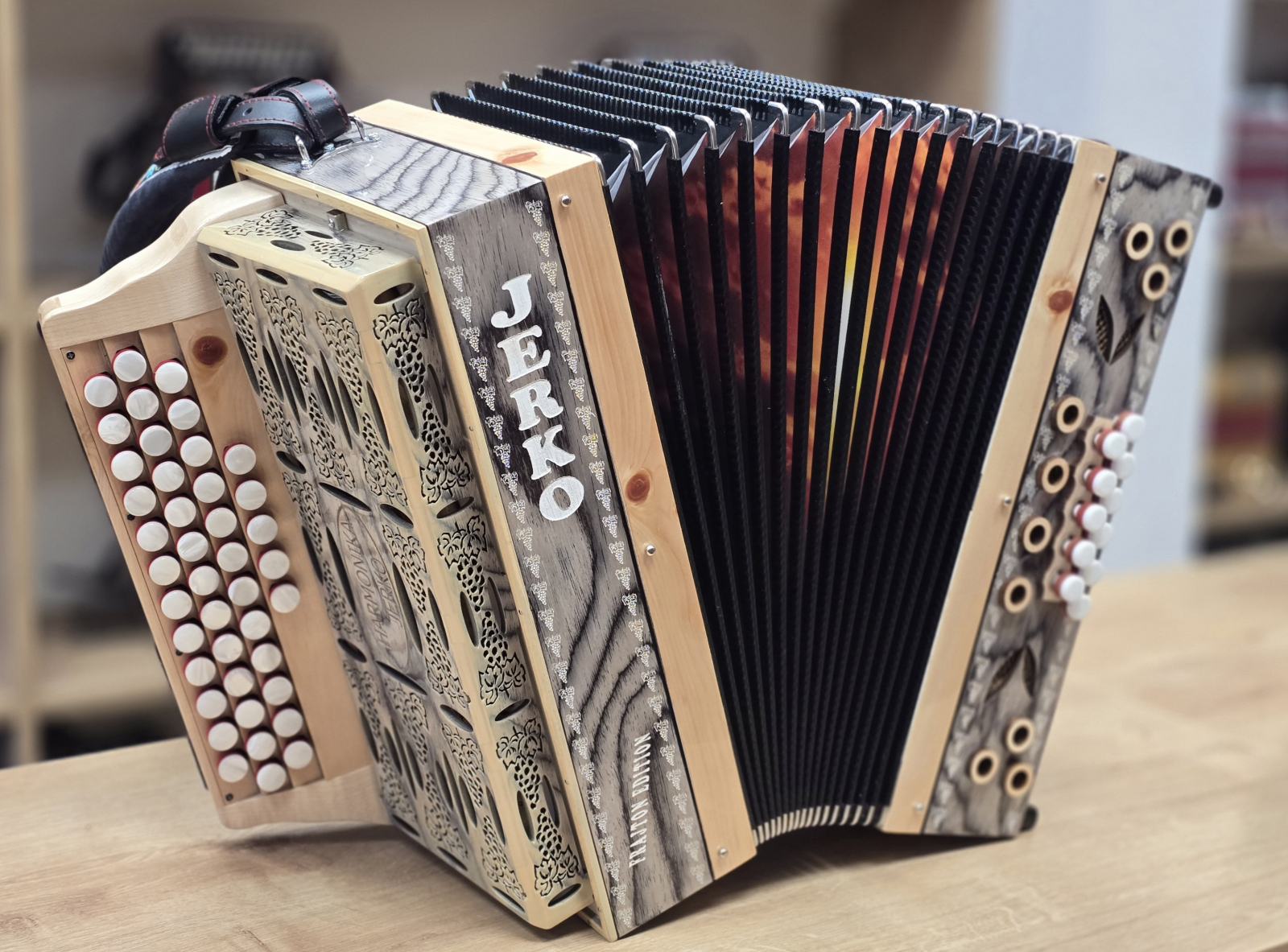 Jerko Diatonična harmonika NOVA JERKO ADG Frajton edition OZ 41,90/mes