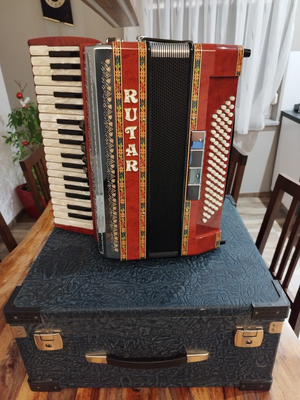 Ala Rutar klavirska harmonika rutar