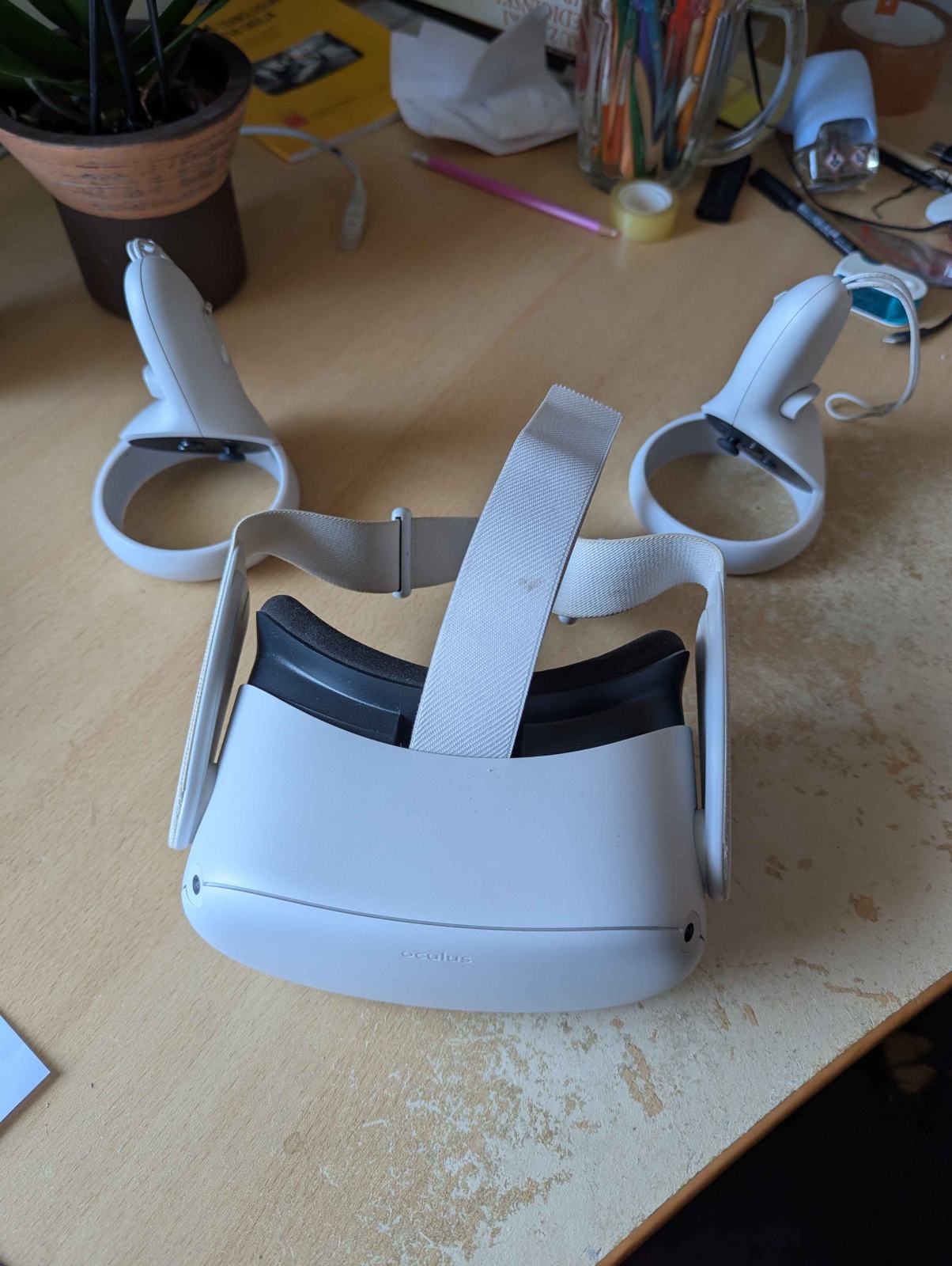 Casque VR Meta Oculus Quest 2 256 Go - Occasion Bon État - Réalité Virtuelle