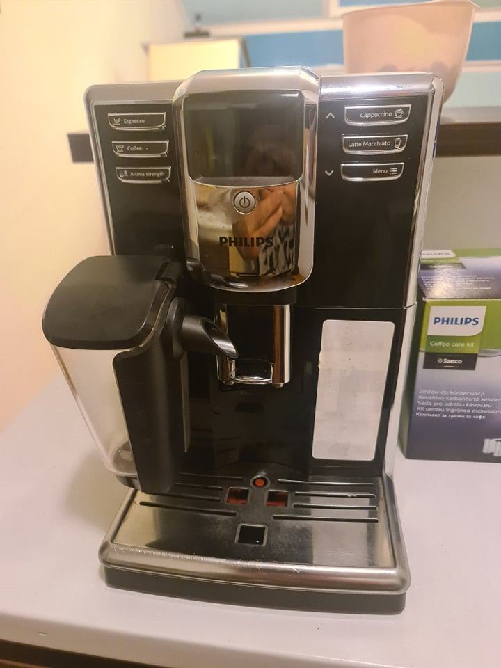 Pièces détachées Philips EP5331/10 cafetière