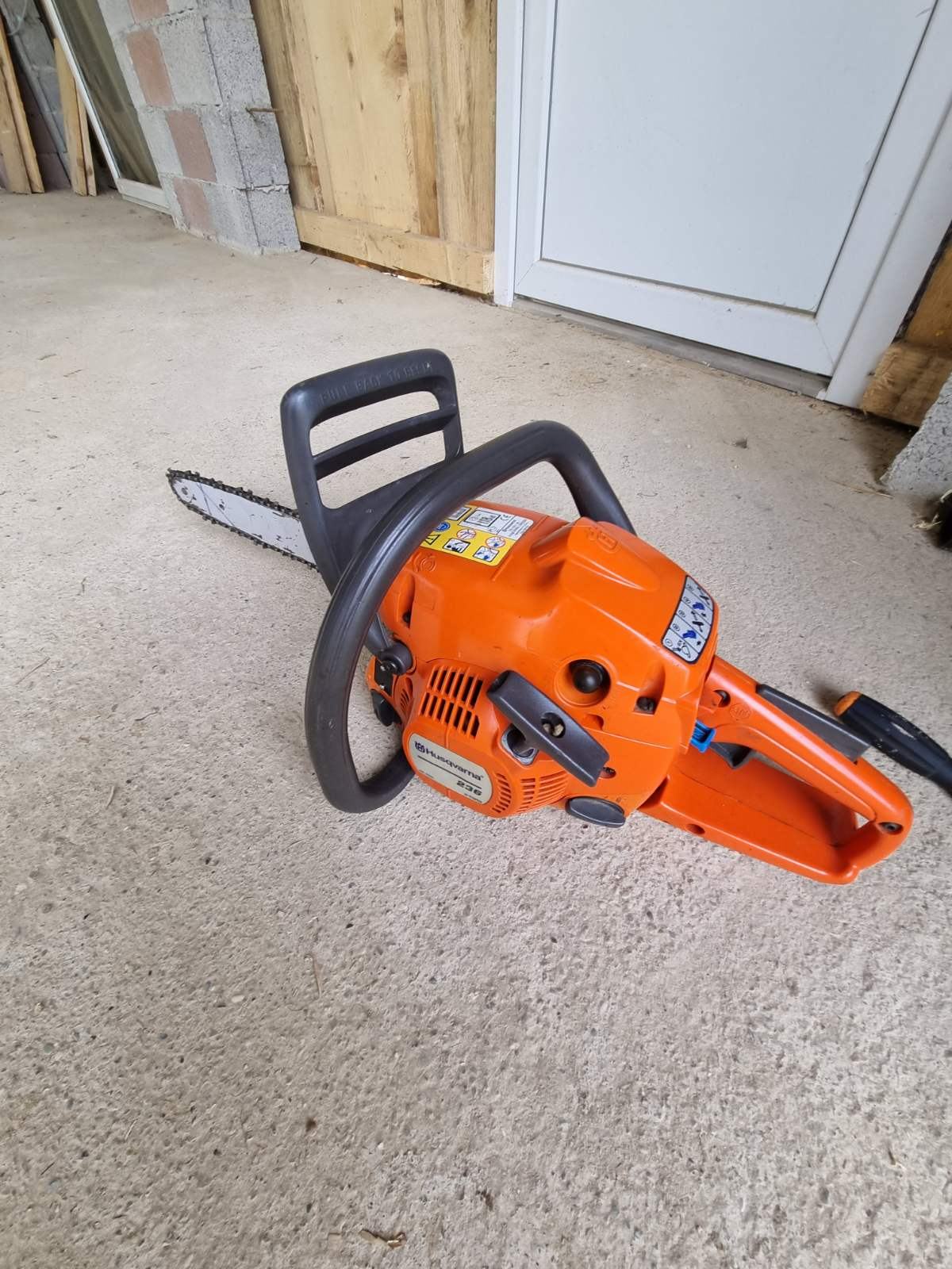 Husqvarna 236 Technische Daten