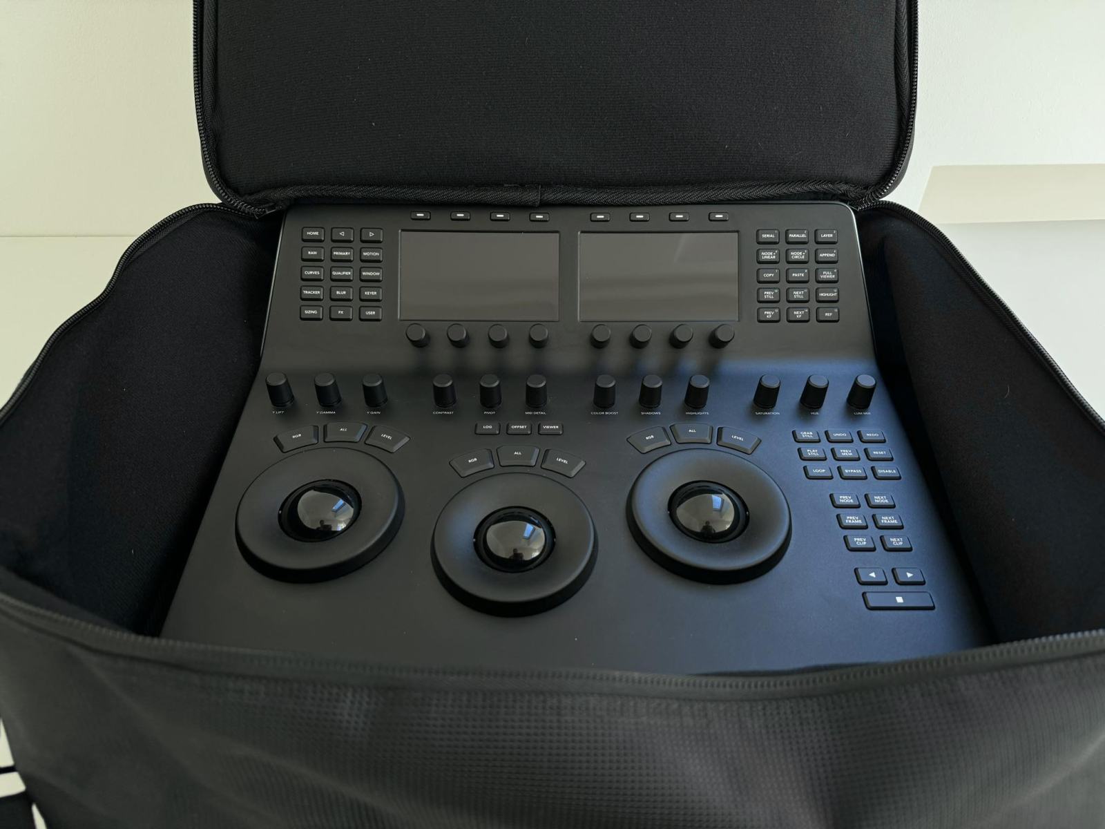 Blackmagic Davinci Resolve Mini Panel