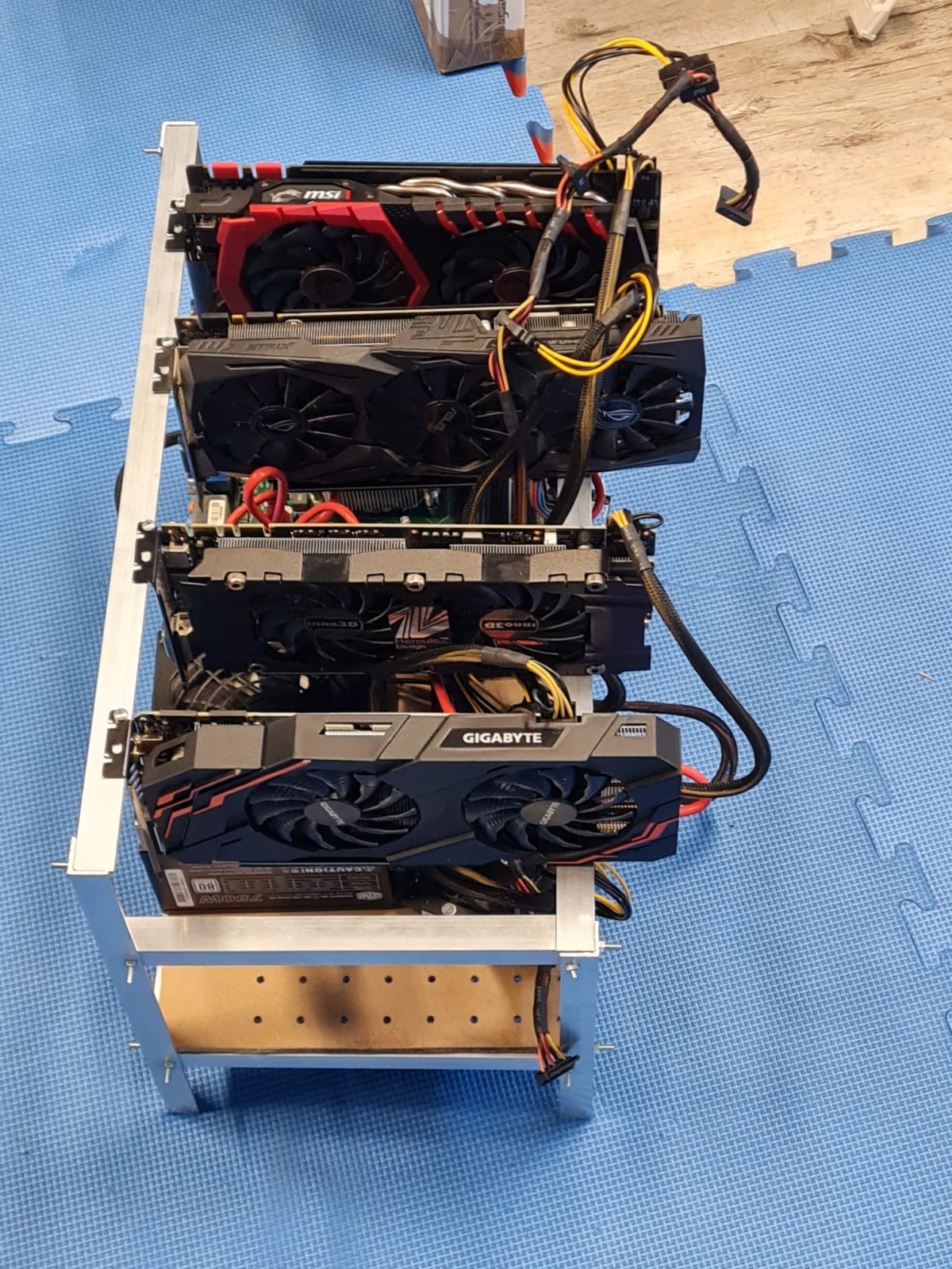 10k Mining Rig Mining Rig 3x GTX 1070 8Gb 1x GTX 1060 6Gb
