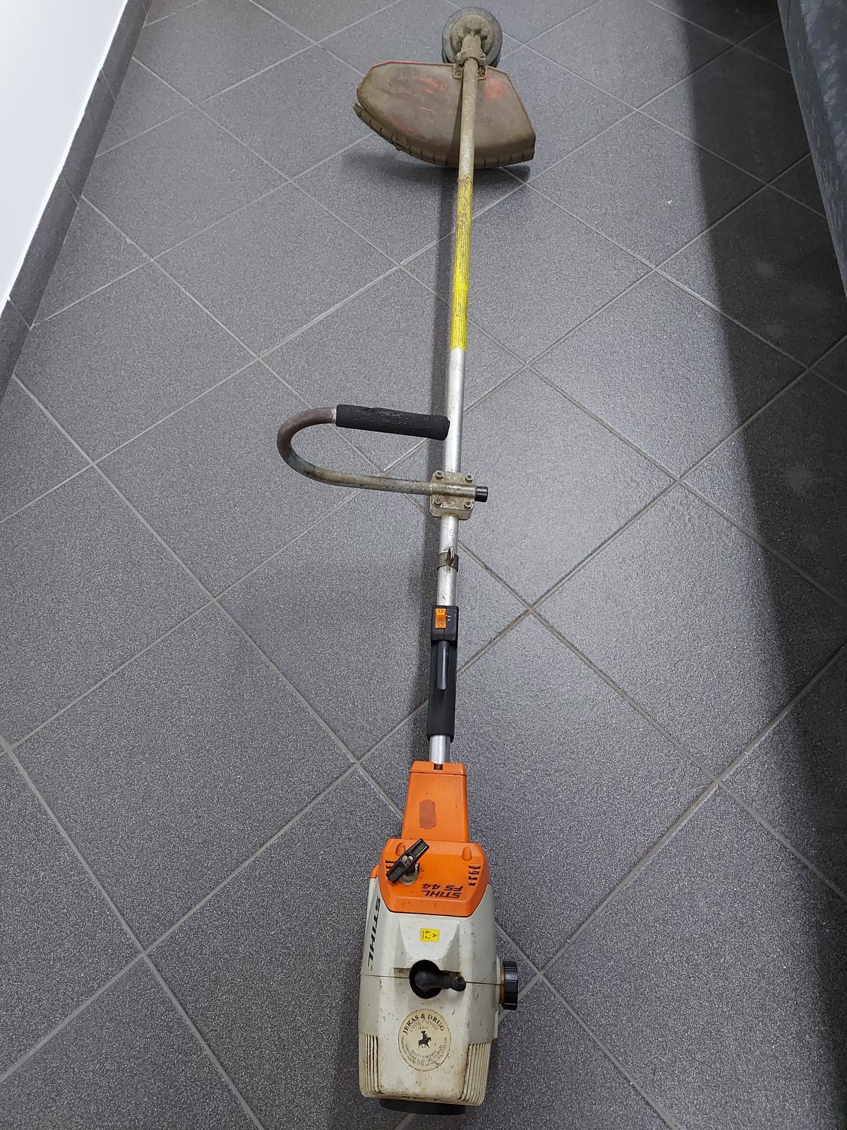 STIHL FS 44