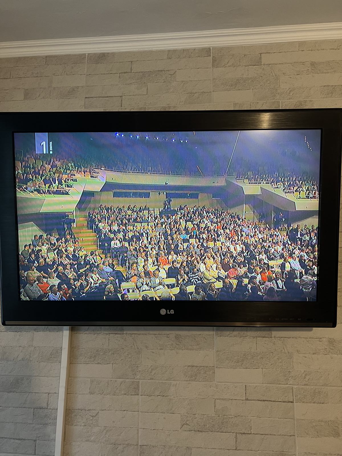 LCD TV LG+ stenski nosilec