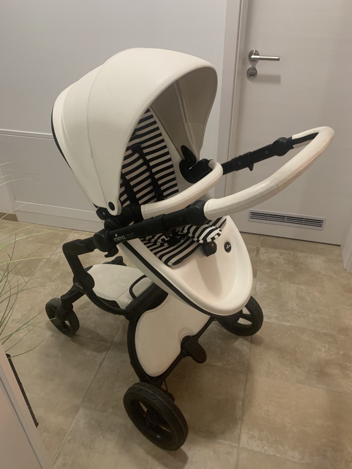 Mima Xari Sitzbox Schneewittchen - Eleganter Kinderwagen Mit Babywanne