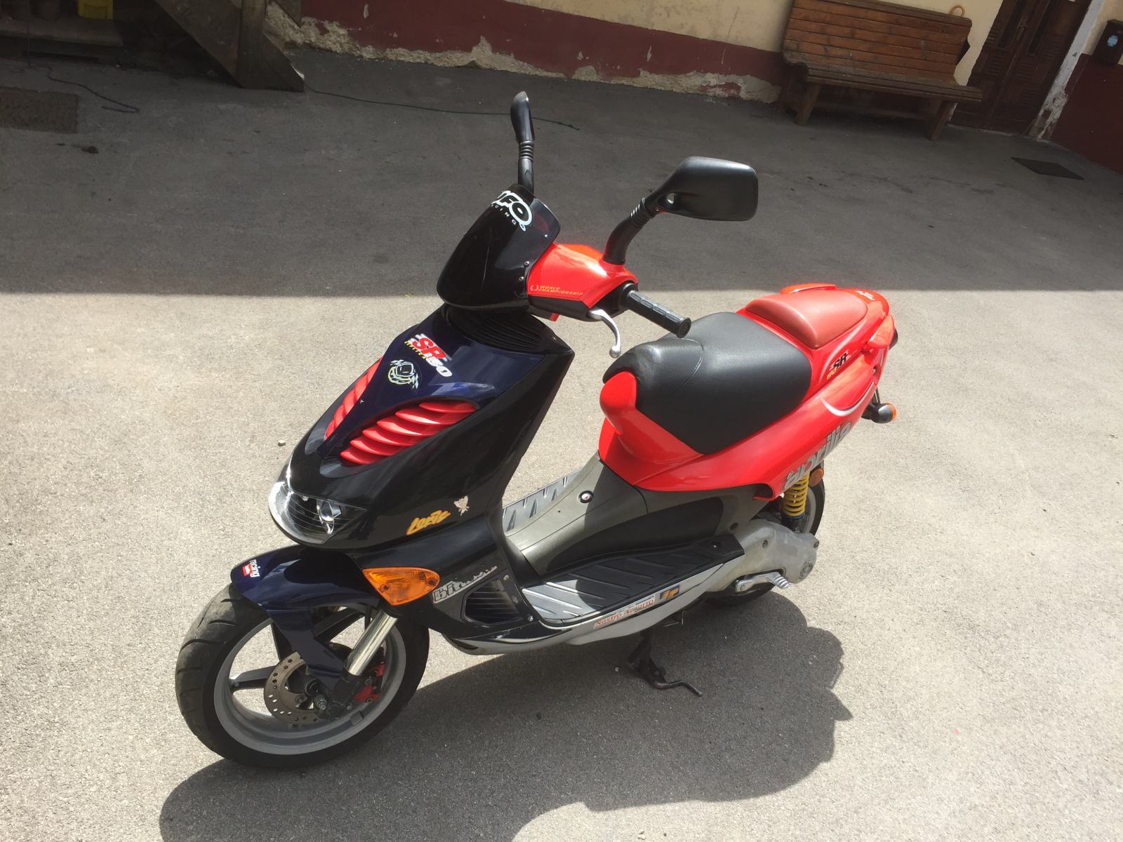 Aprilia Sr50 Sr Rossifumi Sr Rossifumi Vespa 150 Vbb 1962 No
