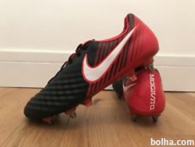 Kopacke nike magista opus SG NOVI 44,5