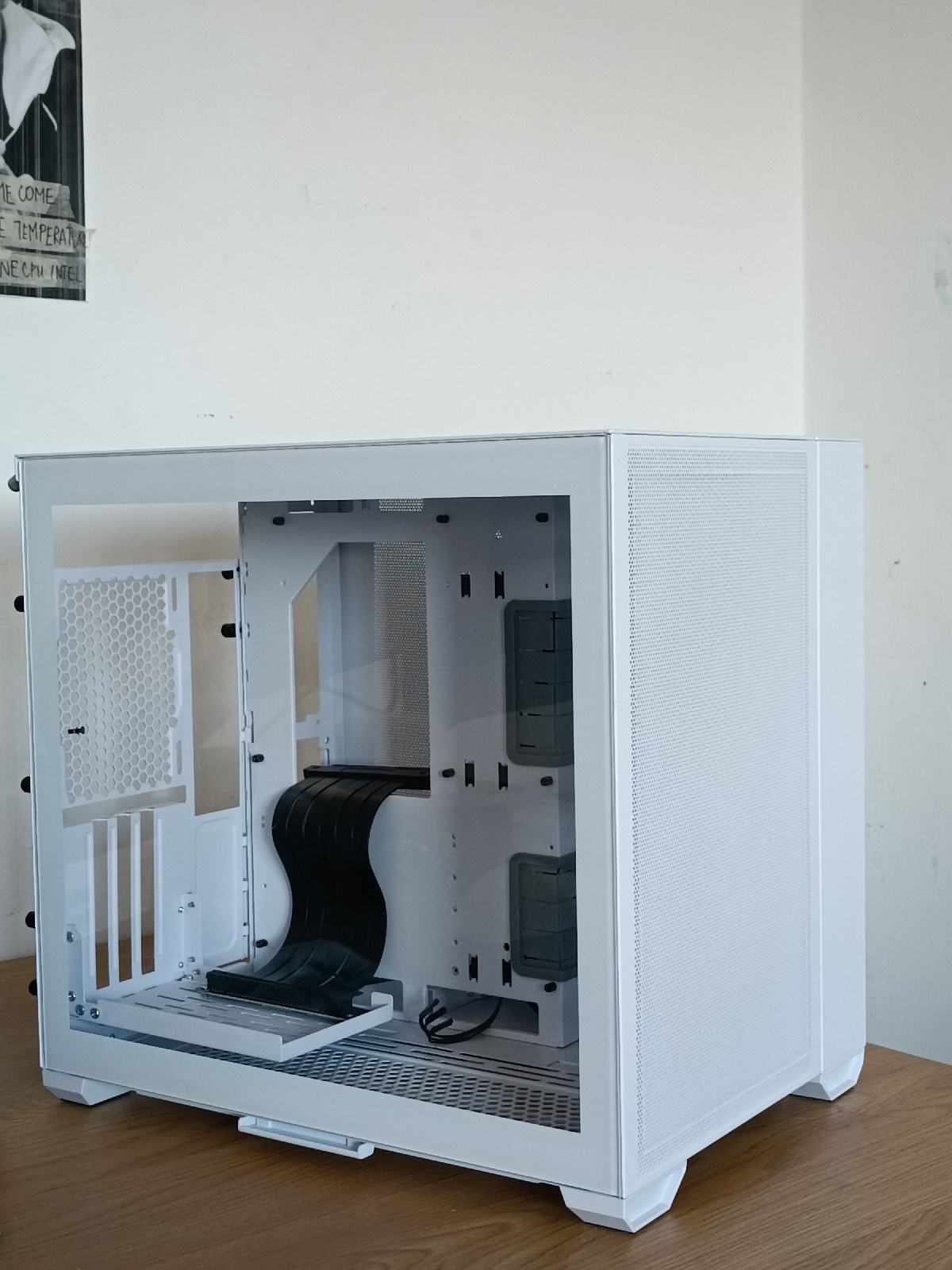 Lian Li O11 air mini ATX mid tower računalniško ohišje