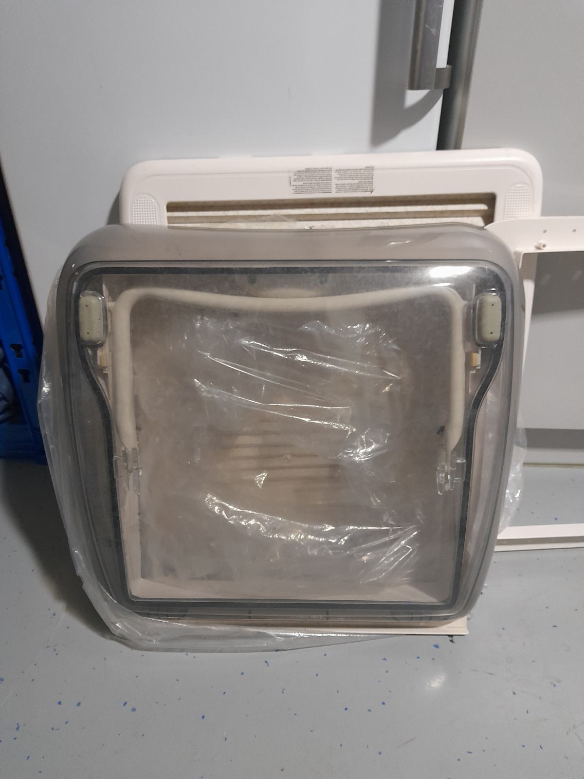 Hublot Dometic Mini Heki Plus Style 40x40 Sans Ventilation – Neuf, Camping-car