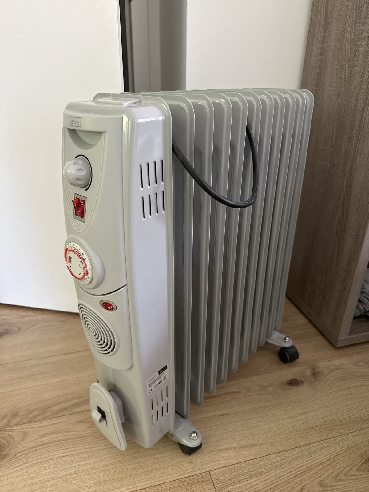 Električni Radiator BIVA 2700W