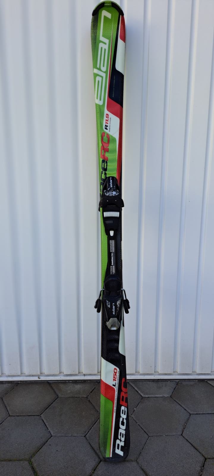 SMUČI ELAN RACE RC 150 CM