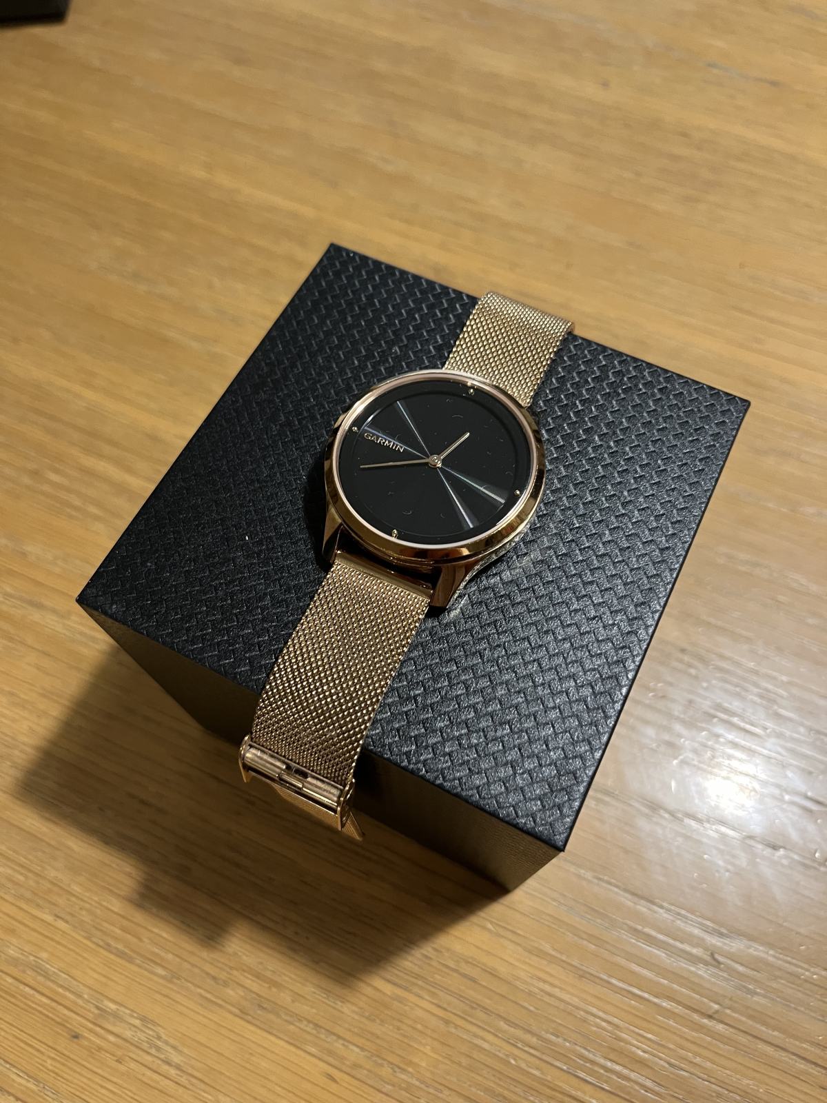 GARMIN VIVOMOVE LUXE 18K or Rose PVD Acier Inoxydable Étui, Argent Bande, Défaut EUR 103,36