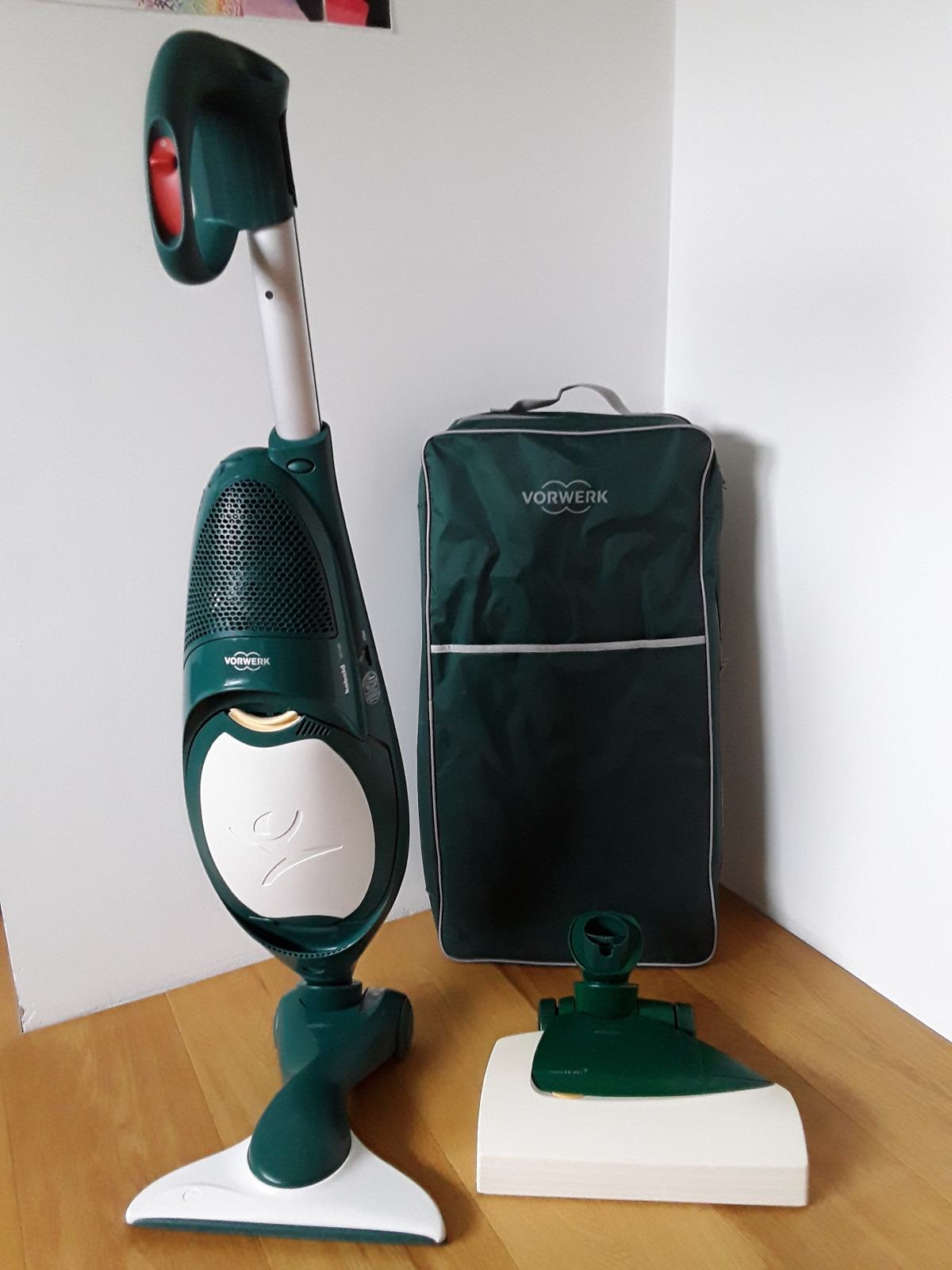 ASPIRAPOLVERE FOLLETTO Tasto Sgancio Accessori Vk140 No Originale