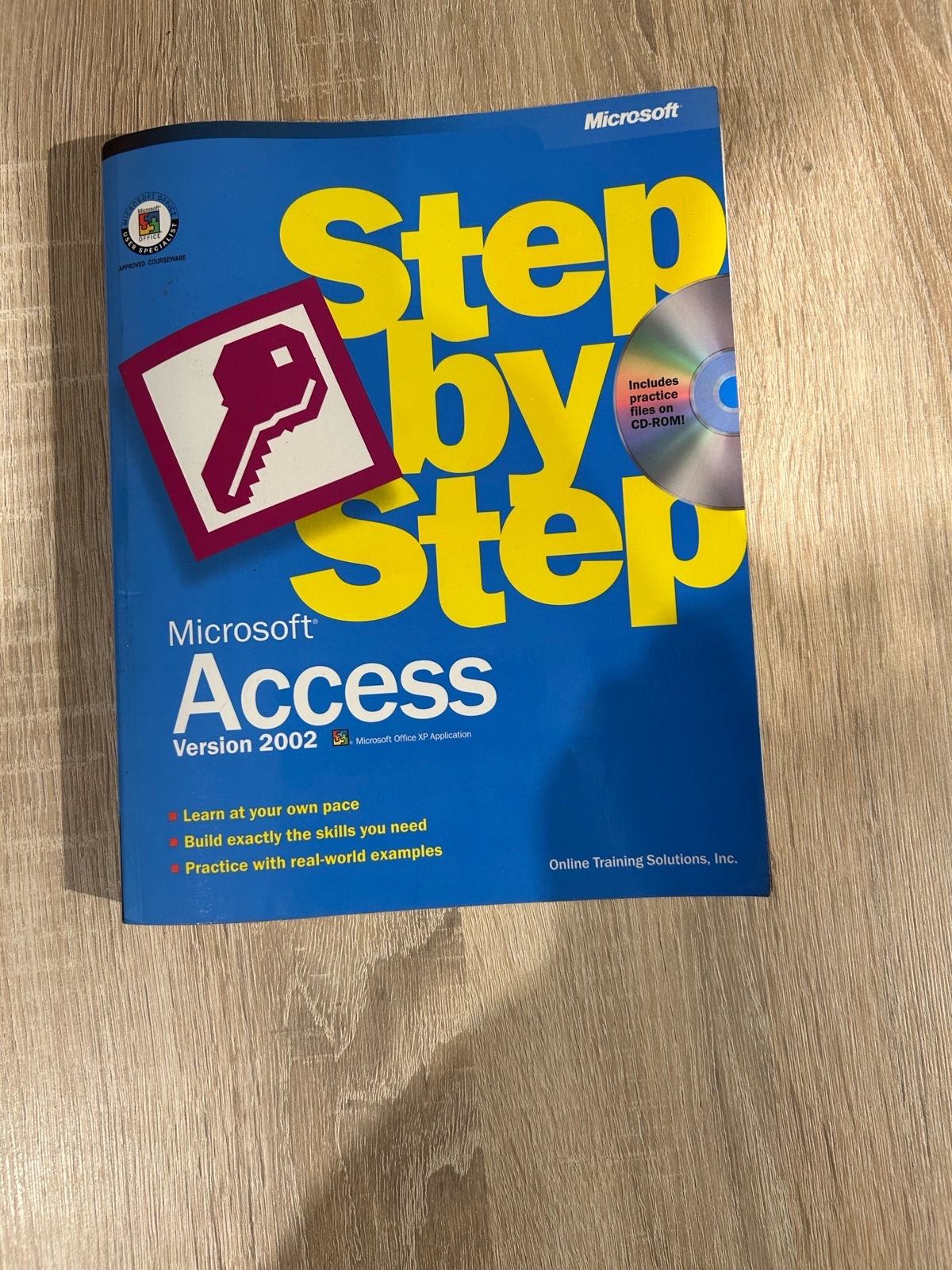 Step by Step - Microsoft Access 2002