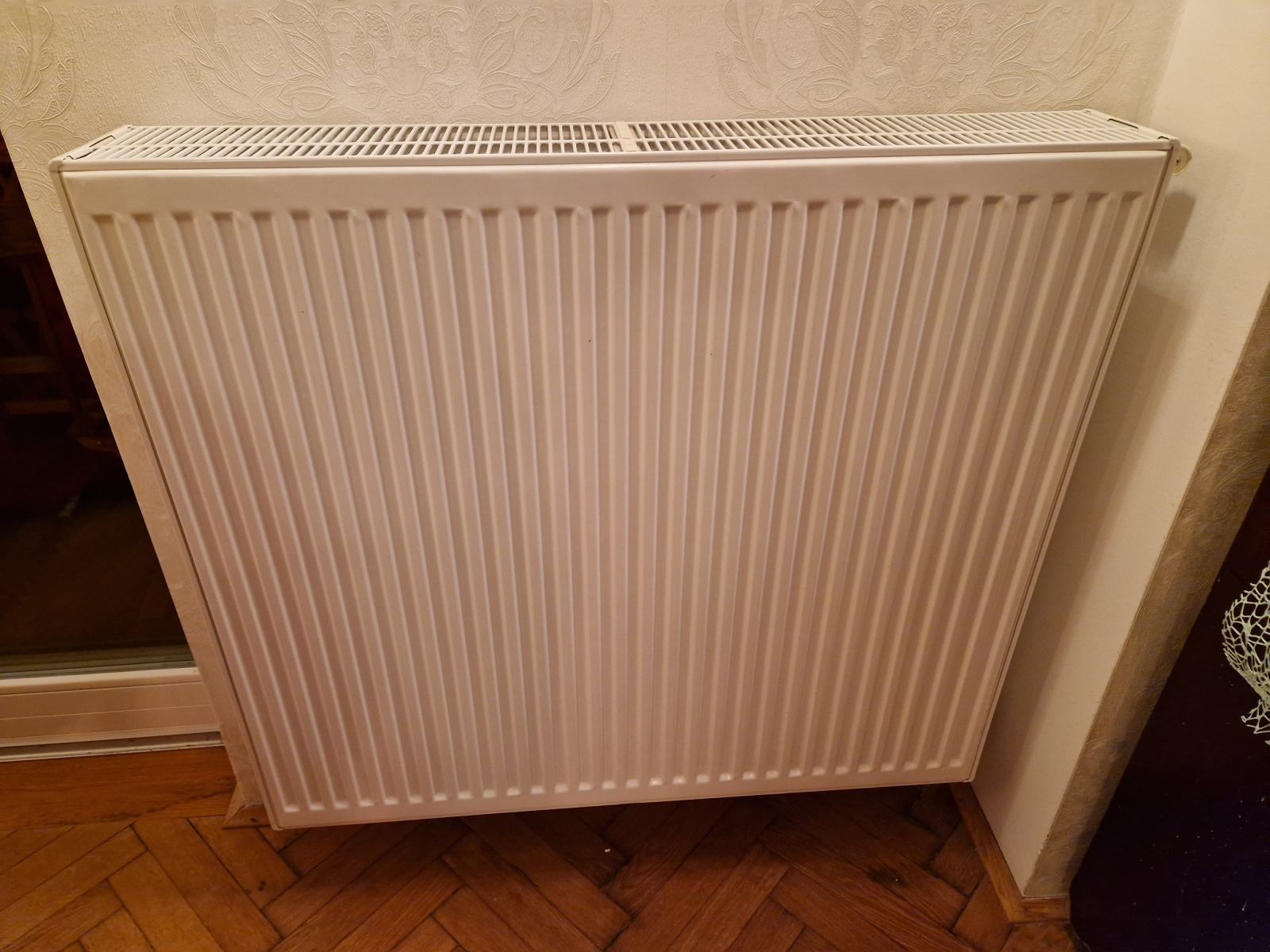 Za Radiator Radiator za centralno ogrevanje 100 x 90 x 15 desni ventil