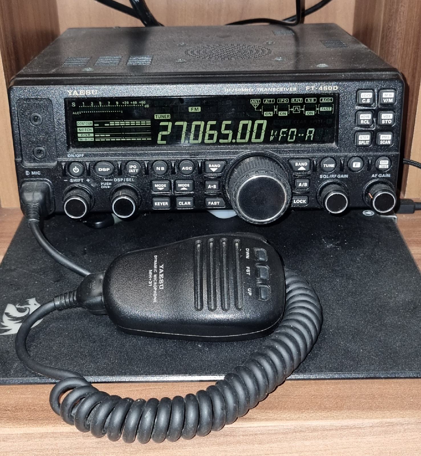 YAESU FT-450D