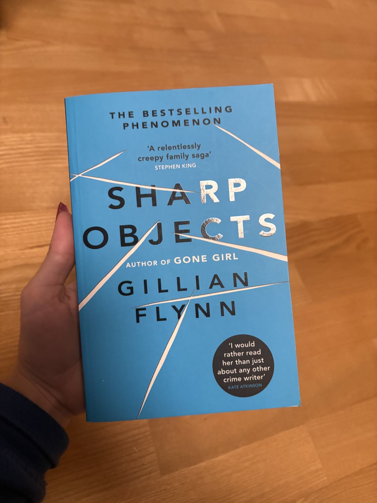 Sharp Objects Gillian Flynn Knjiga