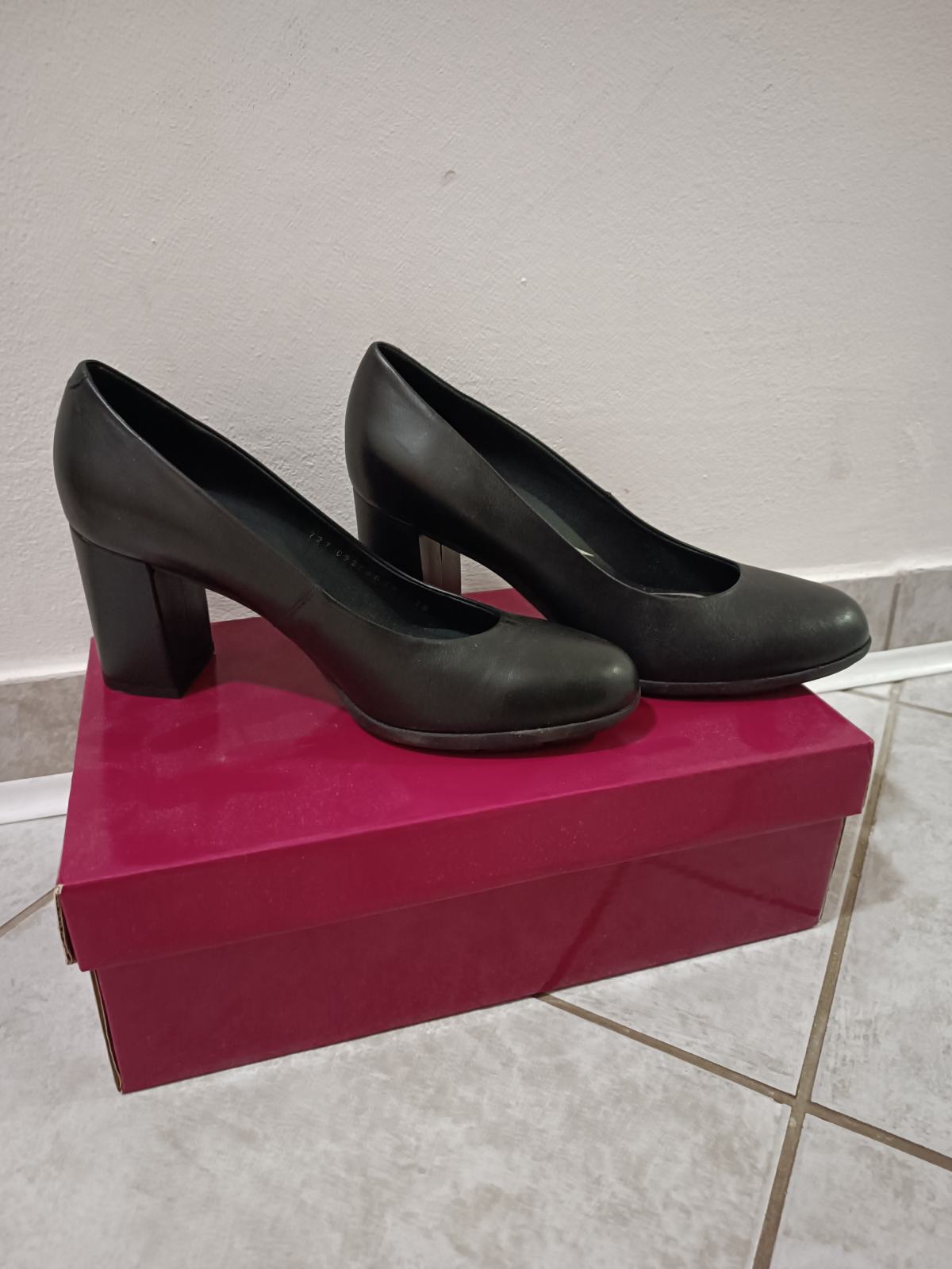 Escarpins GEOX En Cuir Camel Pointure 40 - état Comme Neuf, Confort Respirable !