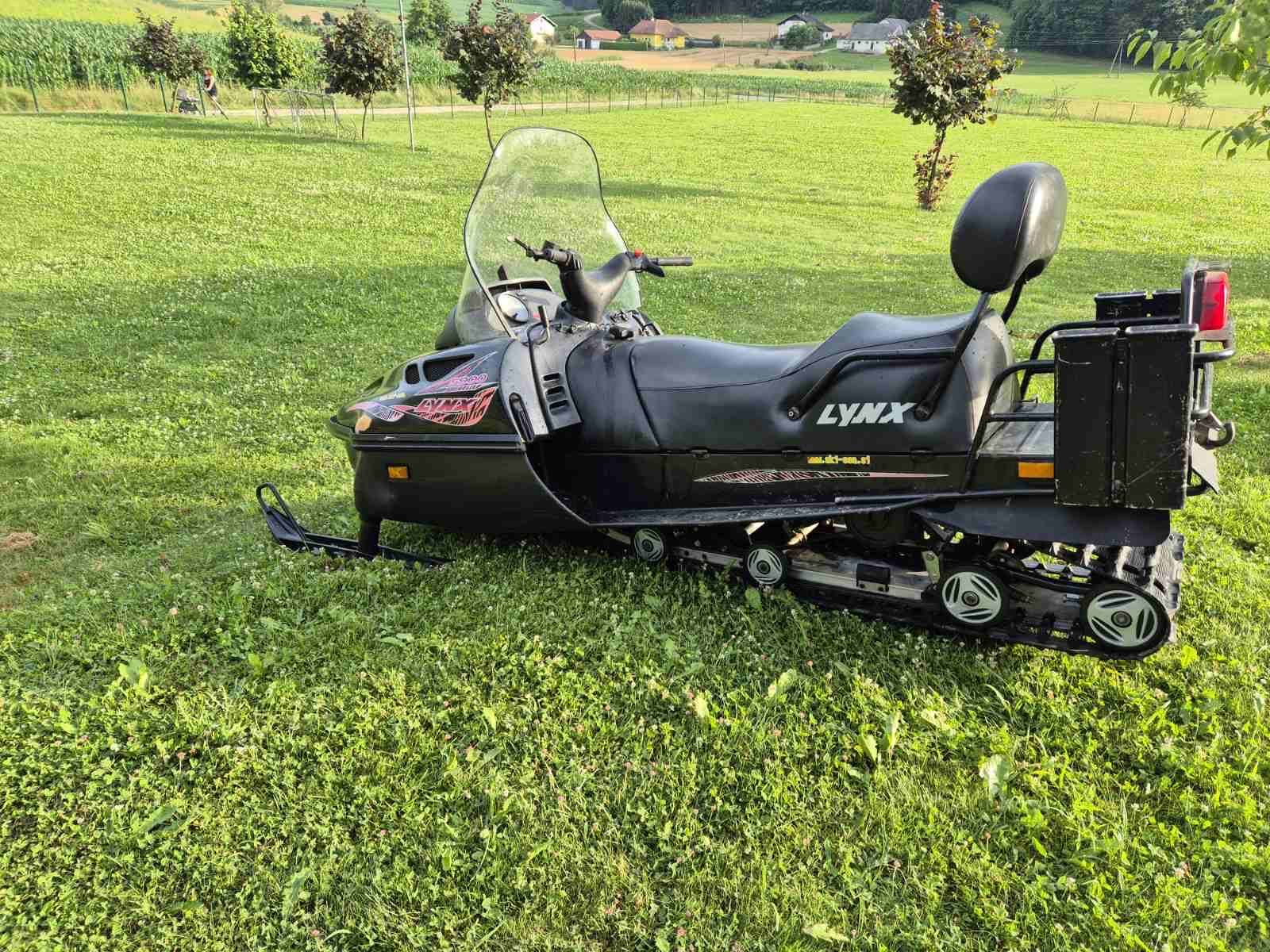 motorne-sani-lynx-5900