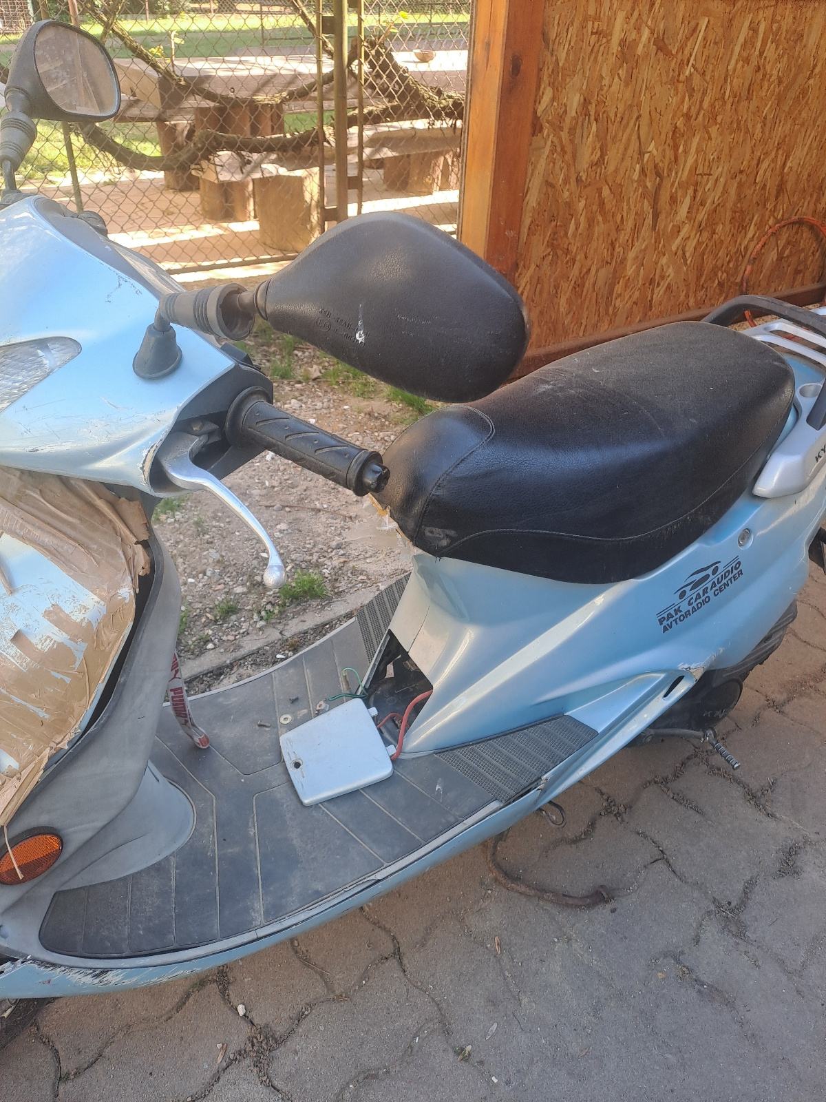 Access Motor 1800 cm3, 2005 l.