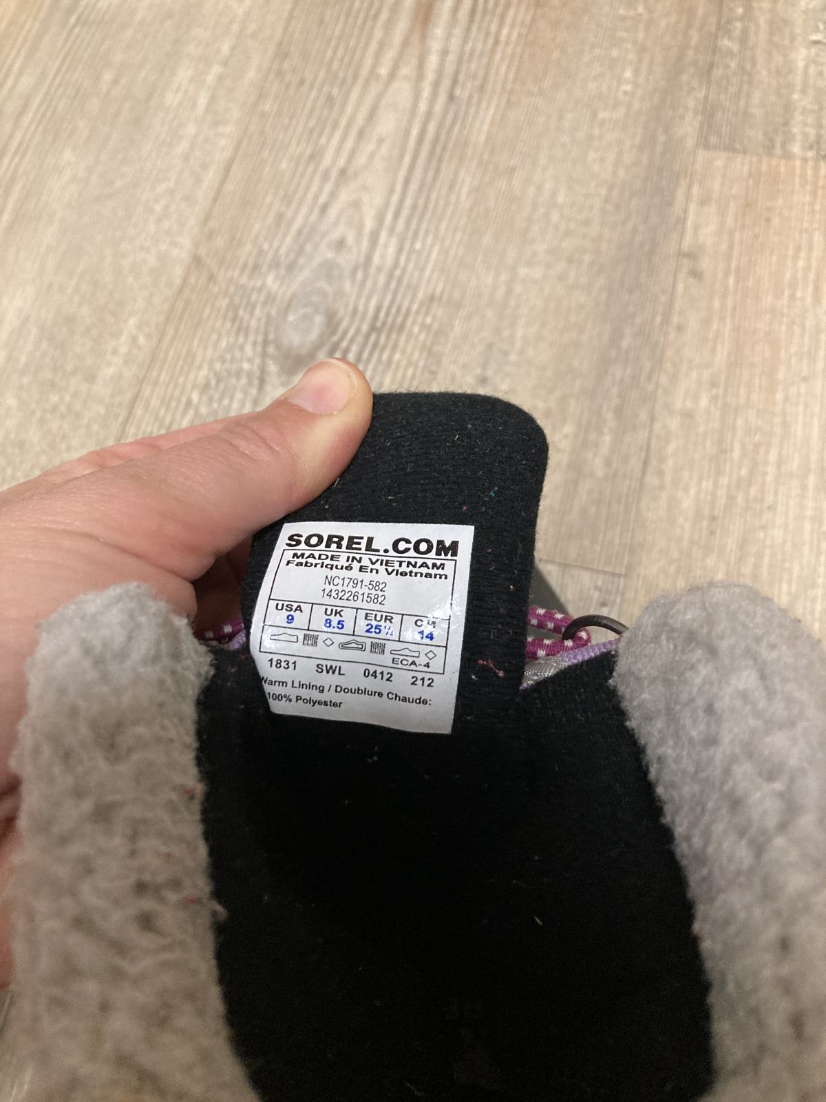 Sorel zelo topli škornčki 25 1/2