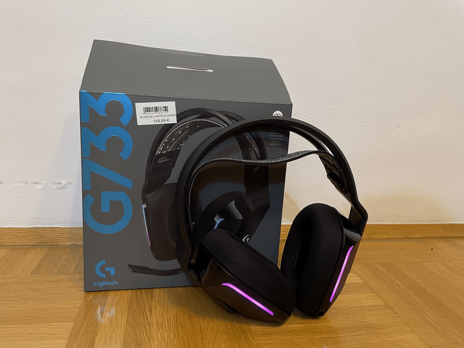 Logitech G733 Lightspeed Wireless