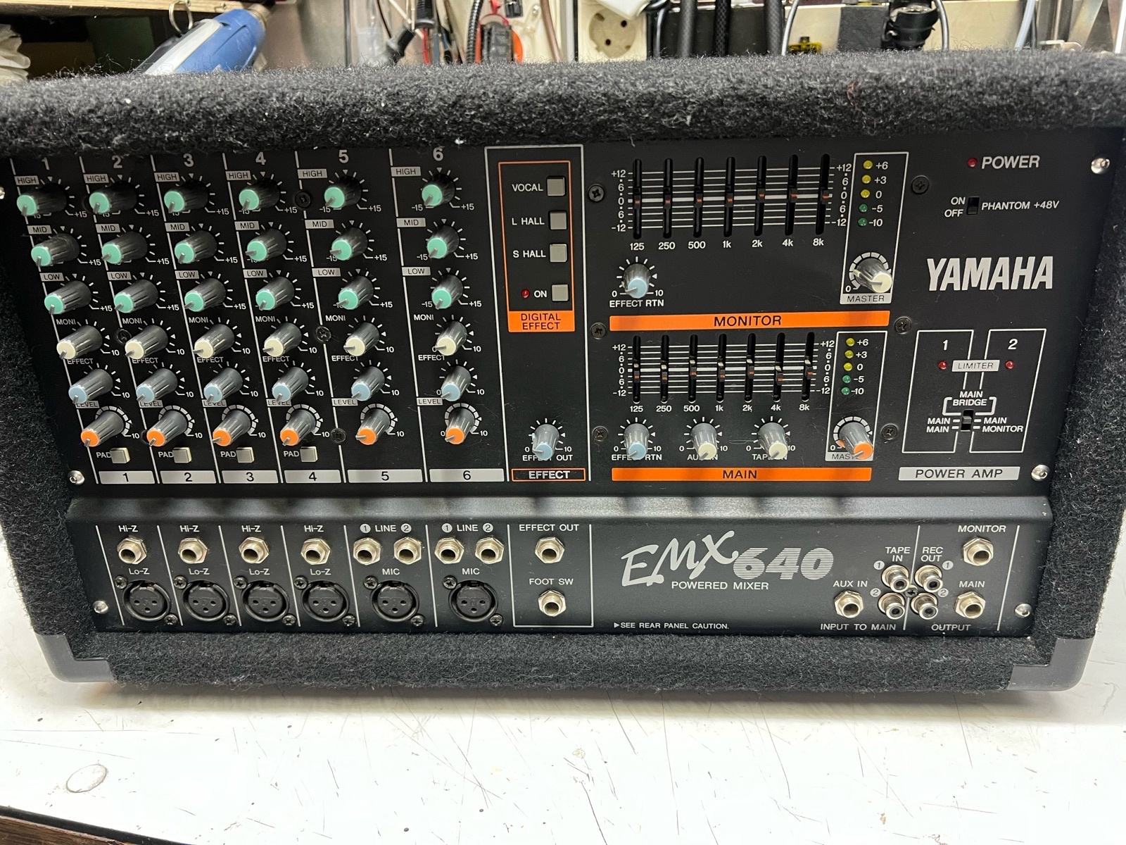Motorcycle Mixer Yamaha EMX640 Powered Mixer