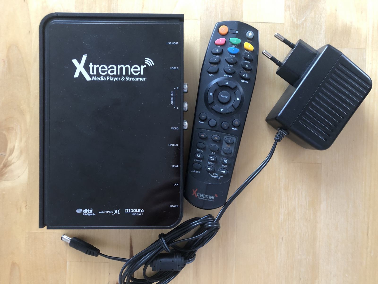 Xtreamer Media Player & Streamer, dts 2.0+Digital Out