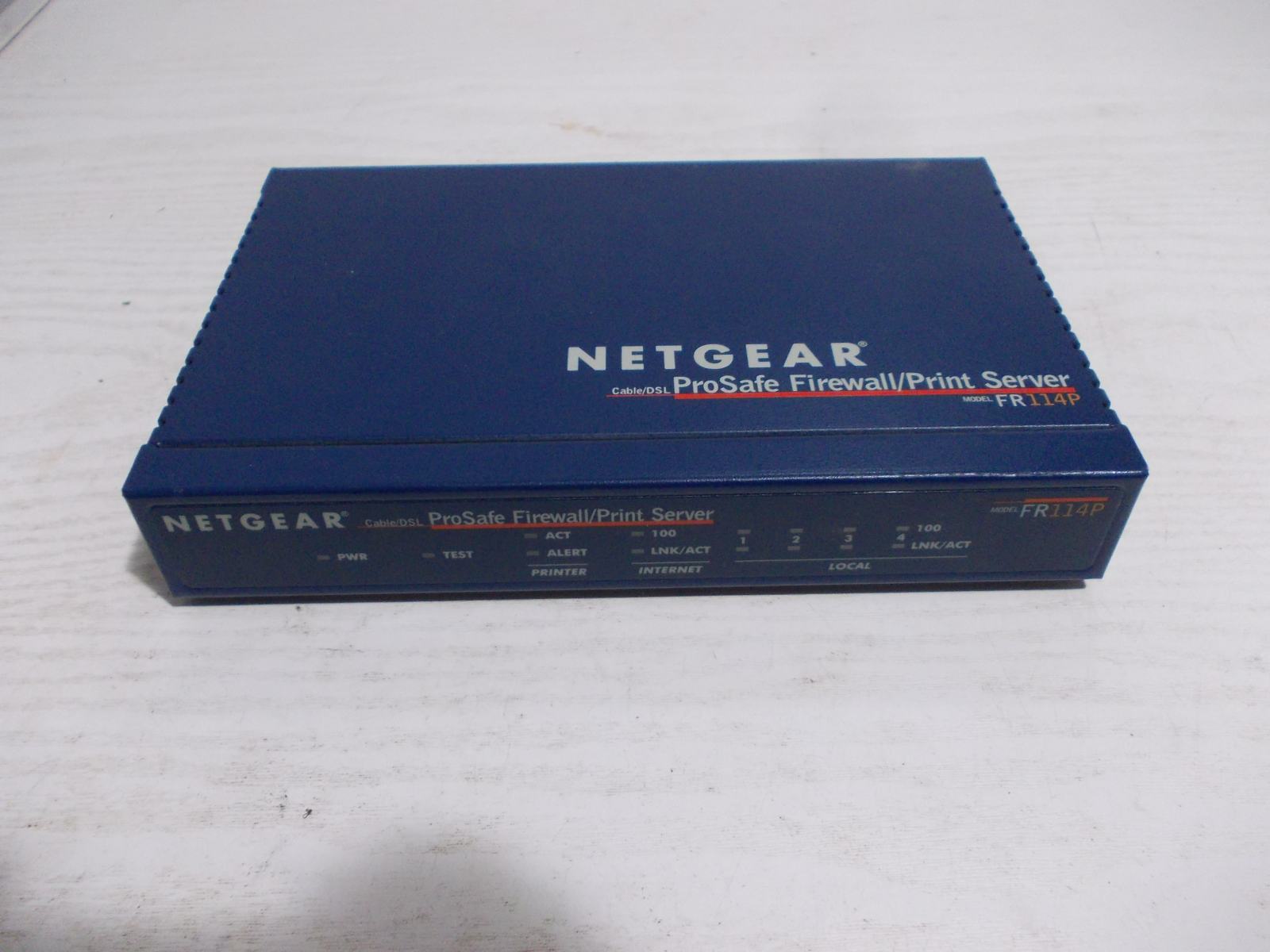 Router Netgear FR114P