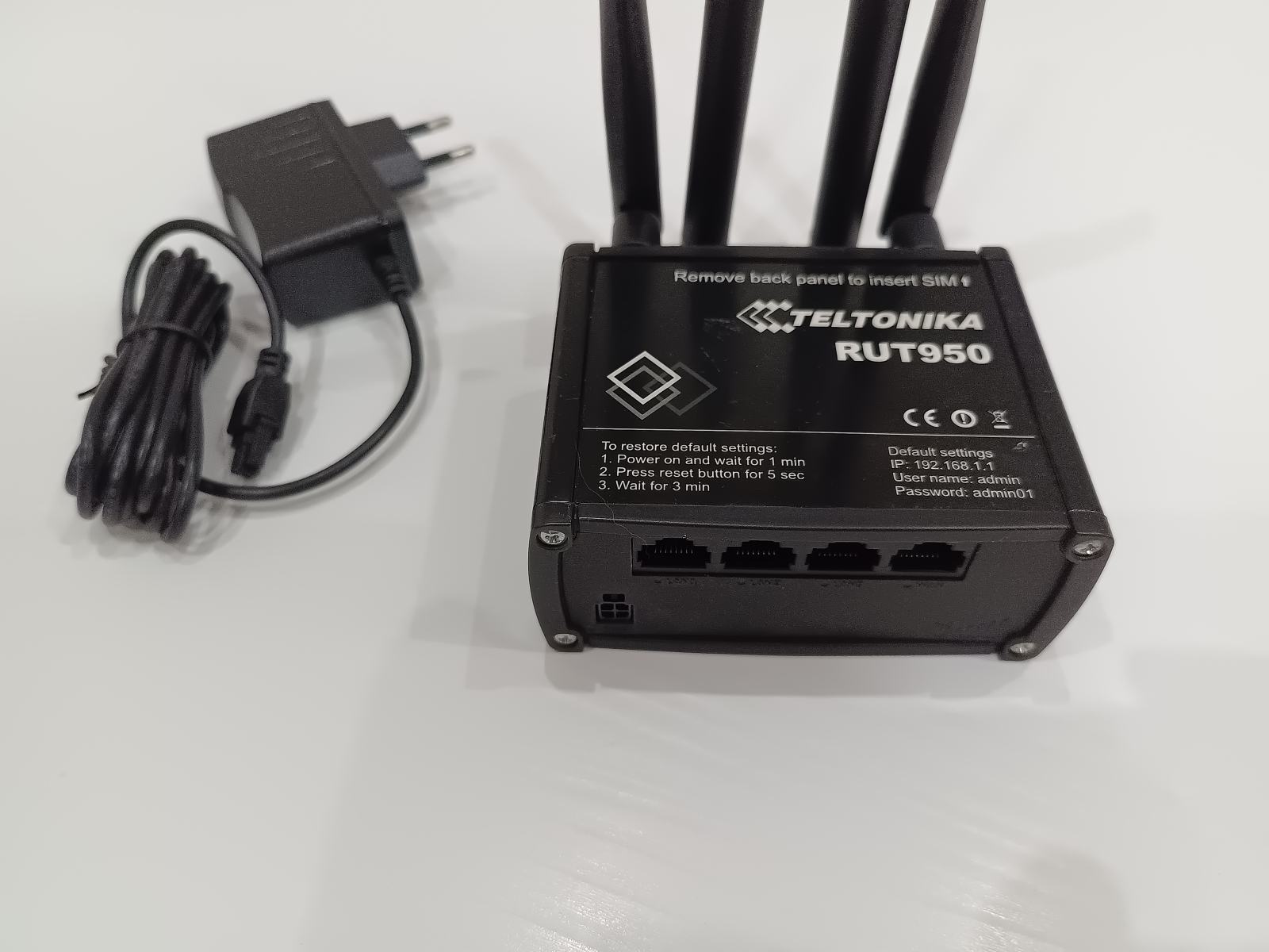 Teltonika RUT950 2G/3G/4G LTE router/modem/WiFi, za solarne sisteme...