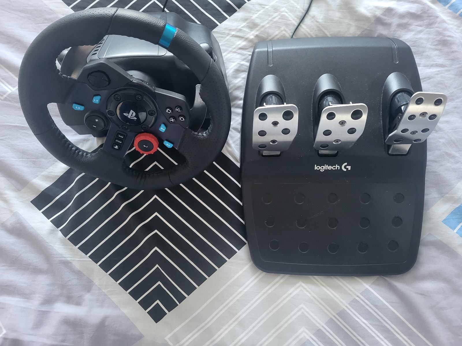 Logitech g29