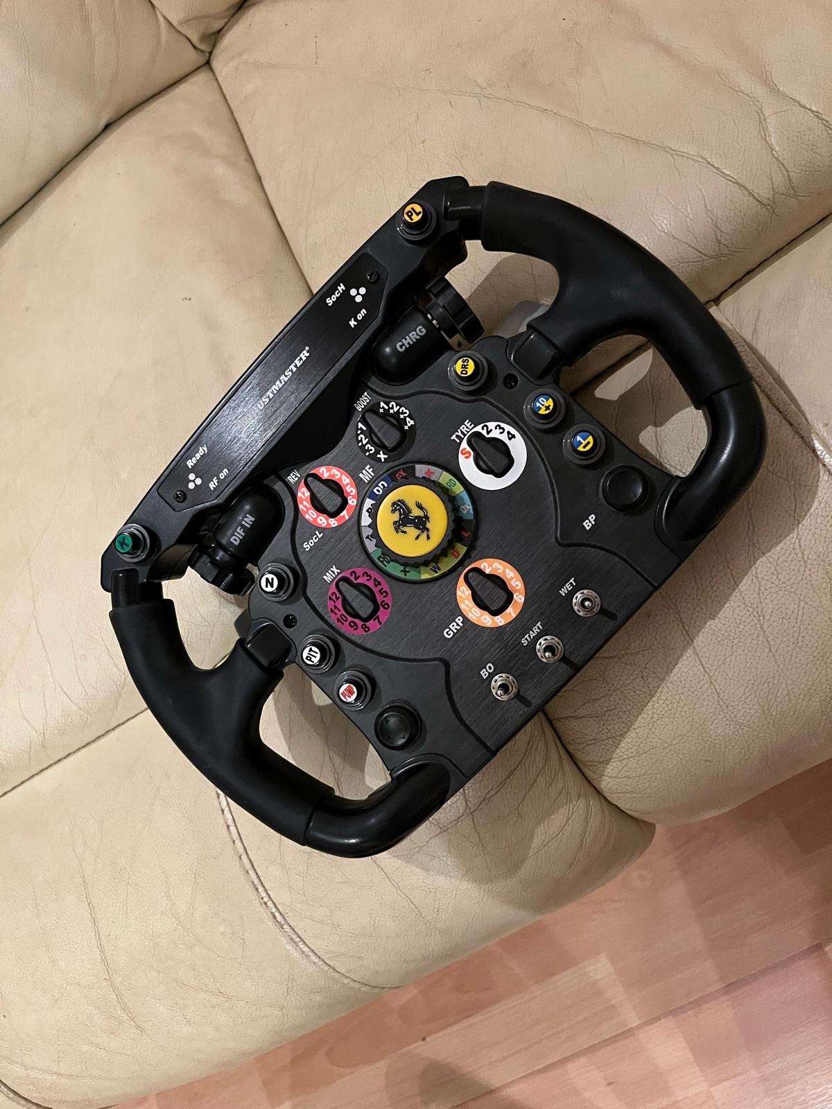 Thrustmaster F1 Wheel Thrustmaster Ferrari F1 Wheel Add-On