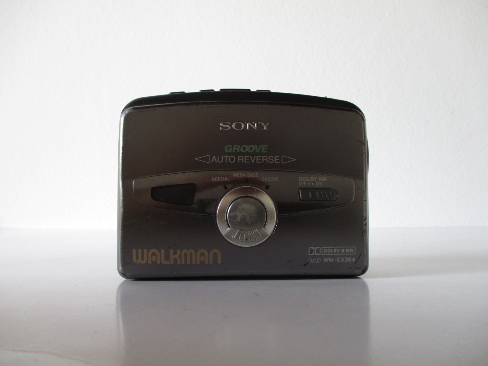 Walkman Sony WM-EX362 – Lecteur Cassette Groove, Gris, Occasion Fonctionnel