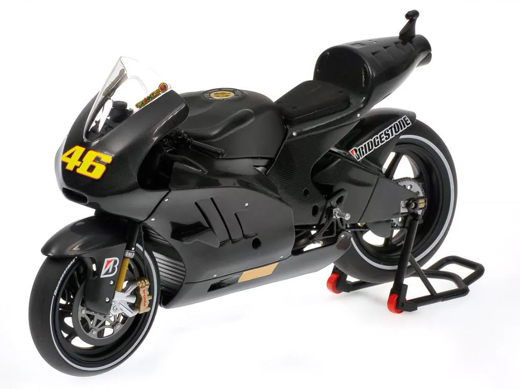 Minichamps 1/12 Ducati Desmosedici GP11 – Valentino Rossi 2011, Modèle Die-cast, Carénage Amovible, Collecteur